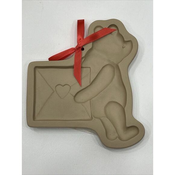 Brown Bag‎ Cookie Mold Disney Piglet Eeyore Winnie The Pooh New In Box - Picture 2 of 13
